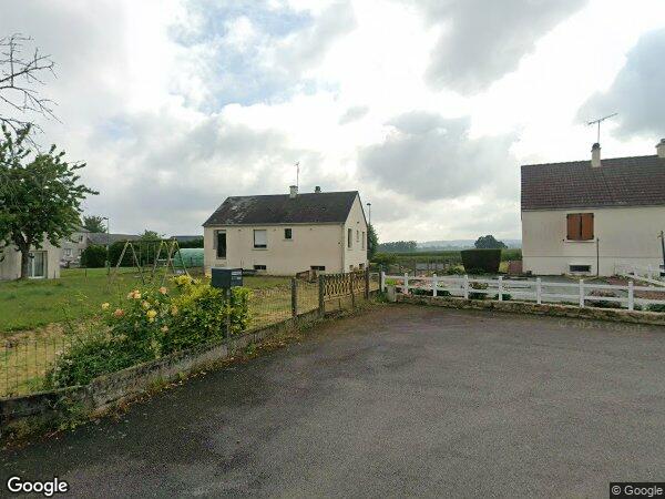 UNE MAISON D'HABITATION