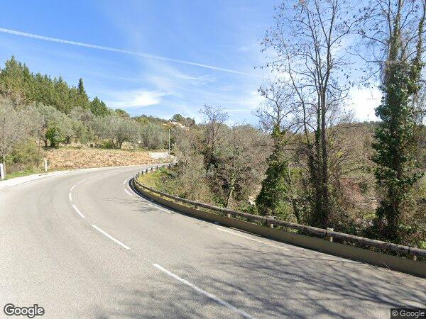 UNE MAISON A USAGE D’HABITATION