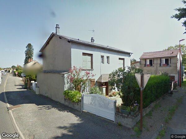 UNE MAISON D'HABITATION