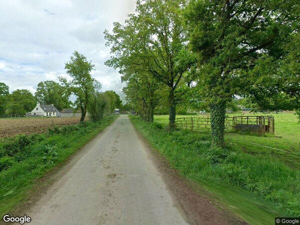 UNE MAISON D'HABITATION