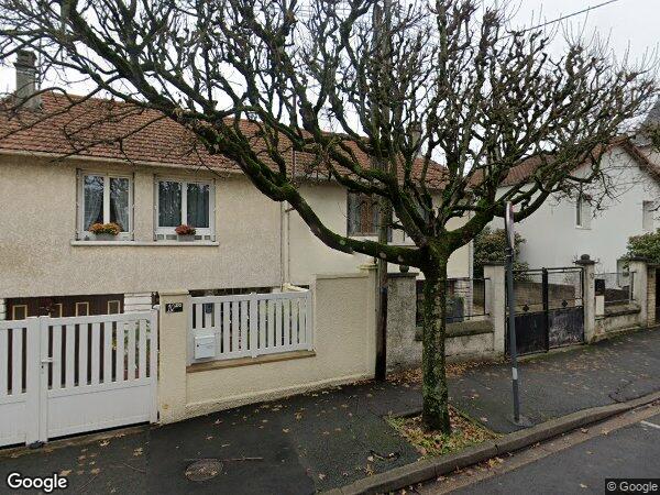 UN PAVILLON D’HABITATION