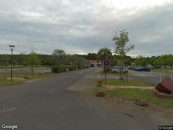 UN APPARTEMENT DE TYPE T2 ET PLACE DE PARKING