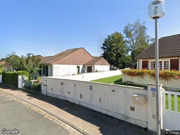 UNE MAISON D'HABITATION