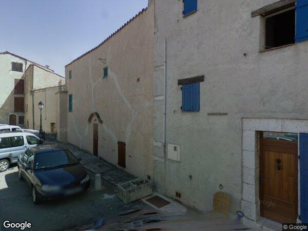 UNE VILLA  À USAGE D’HABITATION ET VILLA AU TOUR