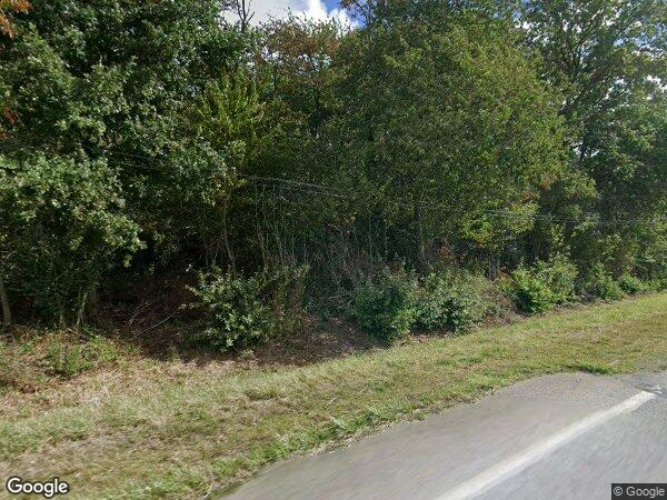 UNE PROPRIÉTÉ À USAGE DE COMMERCE ET D'HABITATION