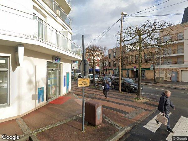 UN APPARTEMENT ET UNE CAVE