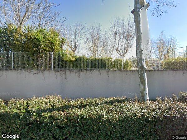 UNE MAISON D'HABITATION