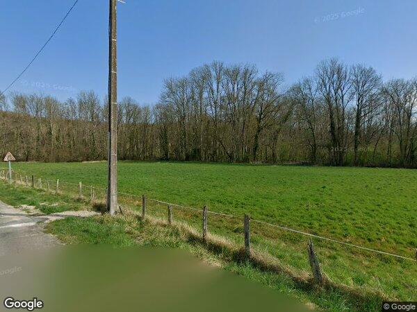 UN ANCIEN CORPS DE FERME