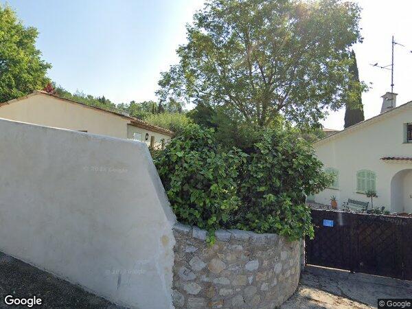 UNE MAISON DE CARACTERE