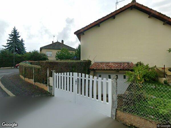 UN ENSEMBLE IMMOBILIER