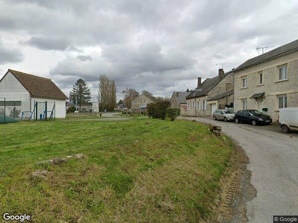 UNE MAISON D'HABITATION