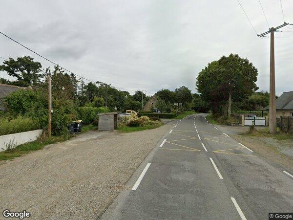 UNE MAISON D'HABITATION