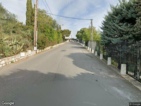 UNE PROPRIÉTÉ BÂTIE