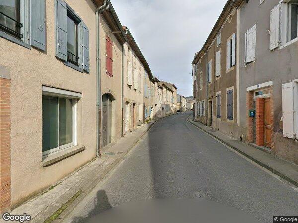 UN IMMEUBLE À USAGE D'HABITATION