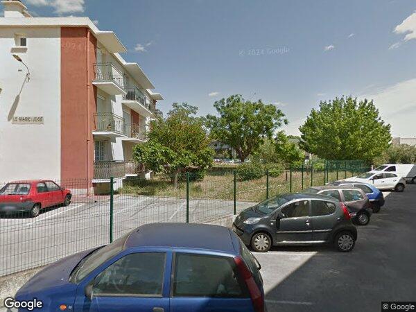 UN APPARTEMENT DE TYPE STUDIO