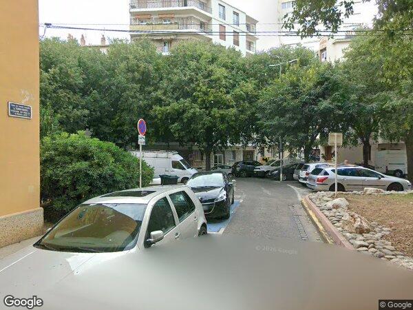 UN APPARTEMENT DE TYPE T4