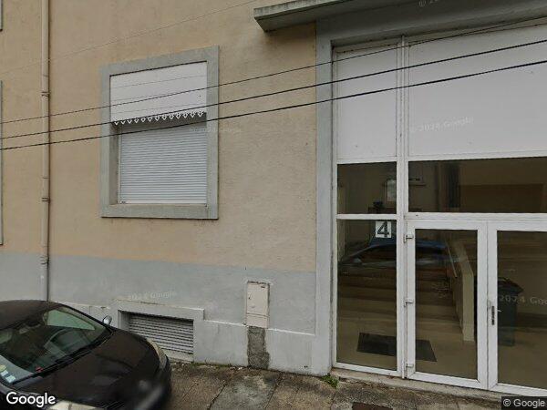 UN APPARTEMENT T4 AVEC UNE CAVE ET UNE PLACE DE PARIKING