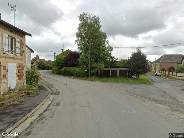 UNE MAISON À USAGE D'HABITATION