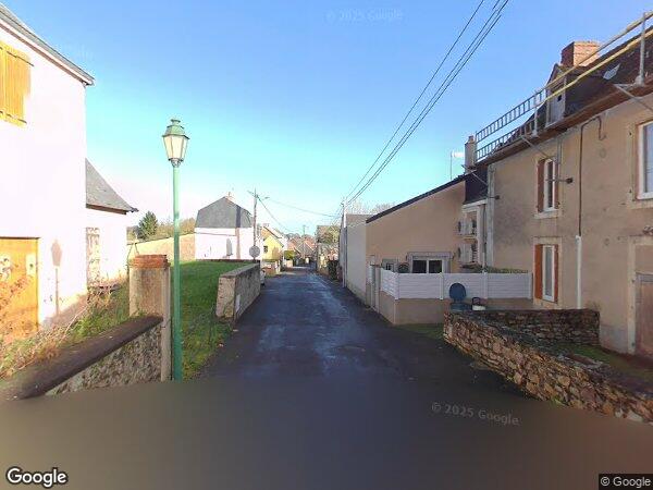 UNE MAISON D'HABITATION