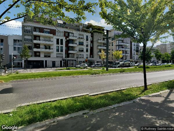 UN APPARTEMENT DE TYPE 5 PIÈCES