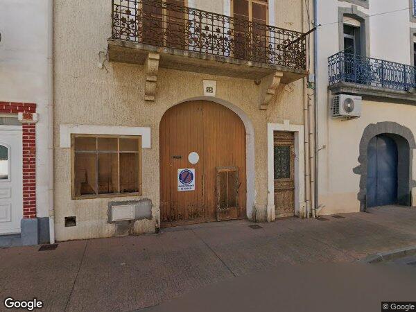 UN ENSEMBLE IMMOBILIER À USAGE DE RÉSIDENCE DE TOURISME