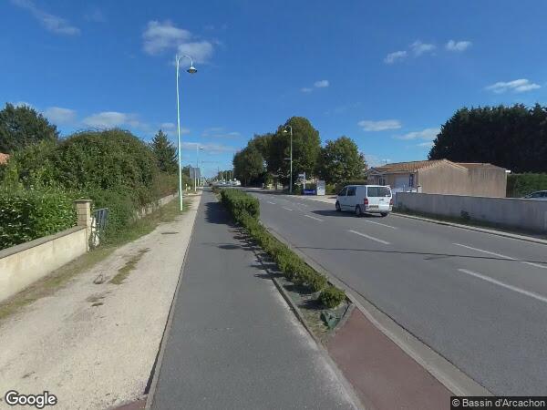 UNE MAISON D'HABITATION