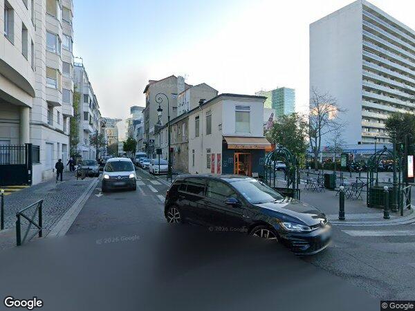 UN APPARTEMENT ET UNE CAVE