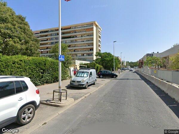 UN APPARTEMENT AVEC UNE CAVE ET UN PARKING