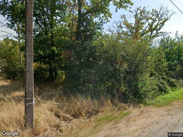 UNE MAISON D'HABITATION AVEC GRANGE ATTENANTE