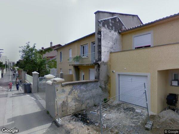 UNE MAISON « TROIS FAÇADES »
