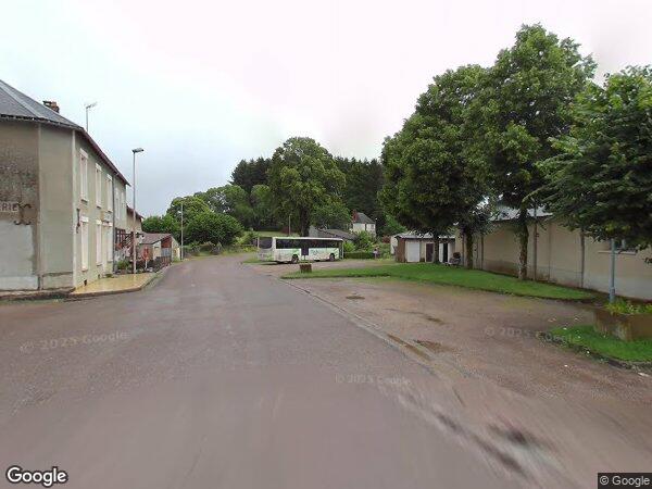 UNE MAISON D'HABITATION