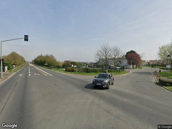 UNE MAISON D'HABITATION