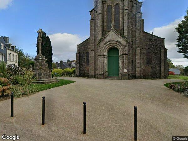 UNE MAISON D'HABITATION