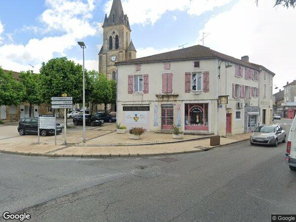 UN APPARTEMENT DE TYPE T3