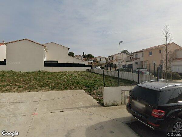 UNE MAISON D'HABITATION