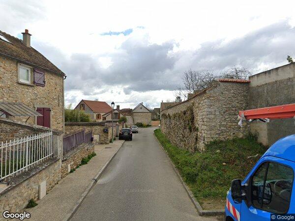 UNE MAISON D'HABITATION