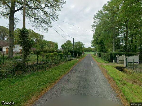UNE MAISON D'HABITATION