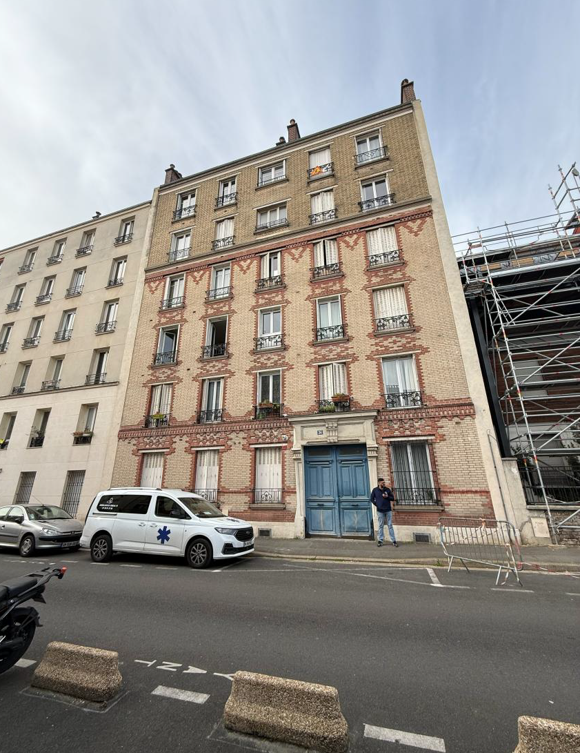  UN ENSEMBLE IMMOBILIER 