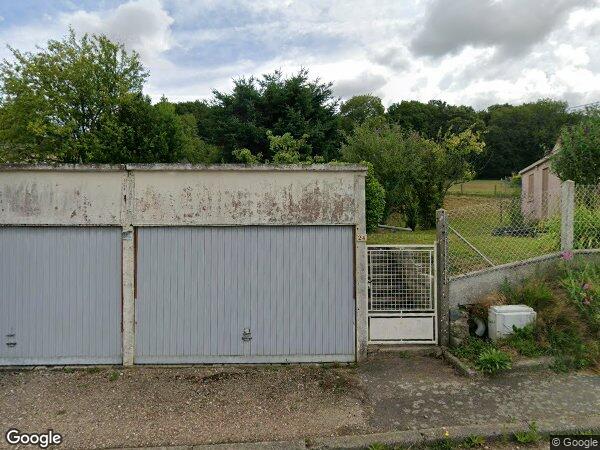 UNE PARCELLE DE TERRAIN