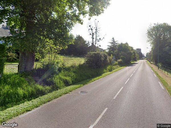 UNE PARCELLE DE TERRAIN