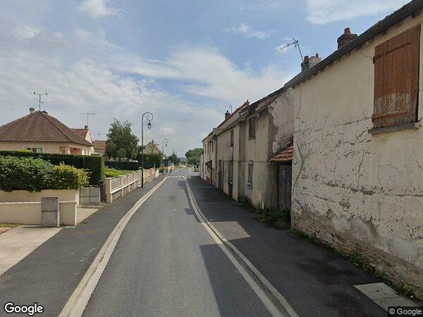 UNE MAISON A USAGE D'HABITATION