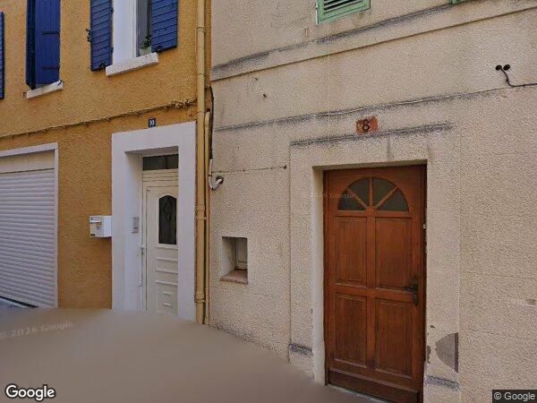 UNE VILLA ET UNE PARCELLE NON BATIE