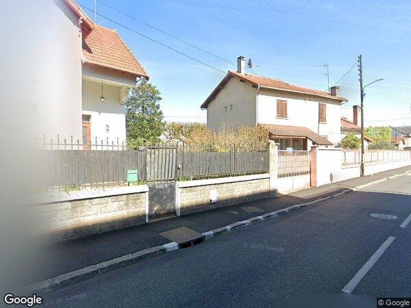 UN APPARTEMENT DE TYPE T3