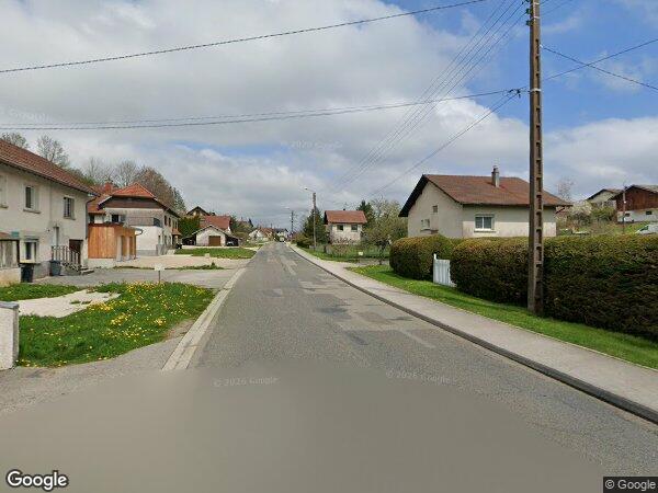 UNE MAISON À USAGE D'HABITATION