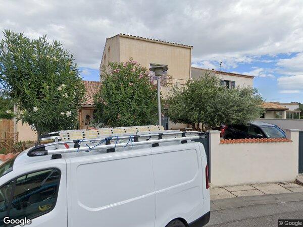 UN APPARTEMENT AVEC TERRASSE