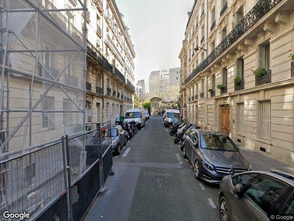 UN APPARTEMENT