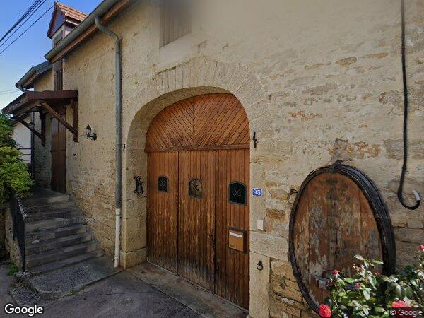 DEUX MAISONS D'HABITATION