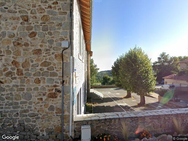 UNE MAISON À USAGE D’HABITATION