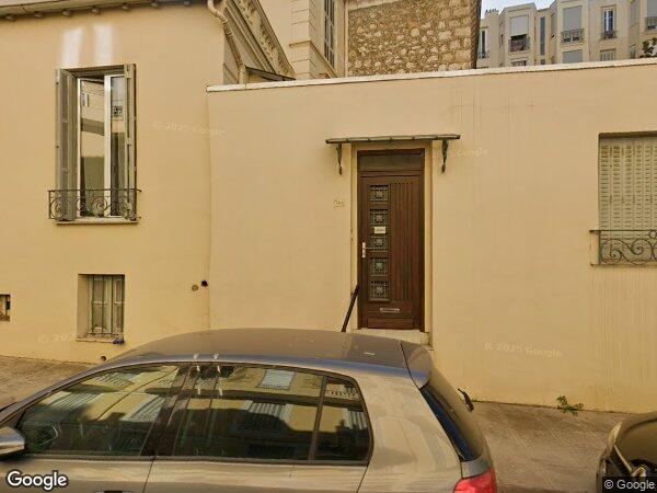UN APPARTEMENT