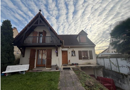   PAVILLON DE 101,66 M² 